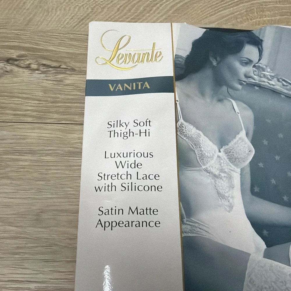 Levante Vanita Thigh High Stockings Nero Black 3 Tall 15 Denier Lace Top New